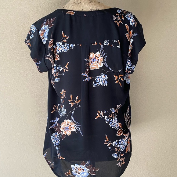 DR2 blouse - Picture 2 of 3